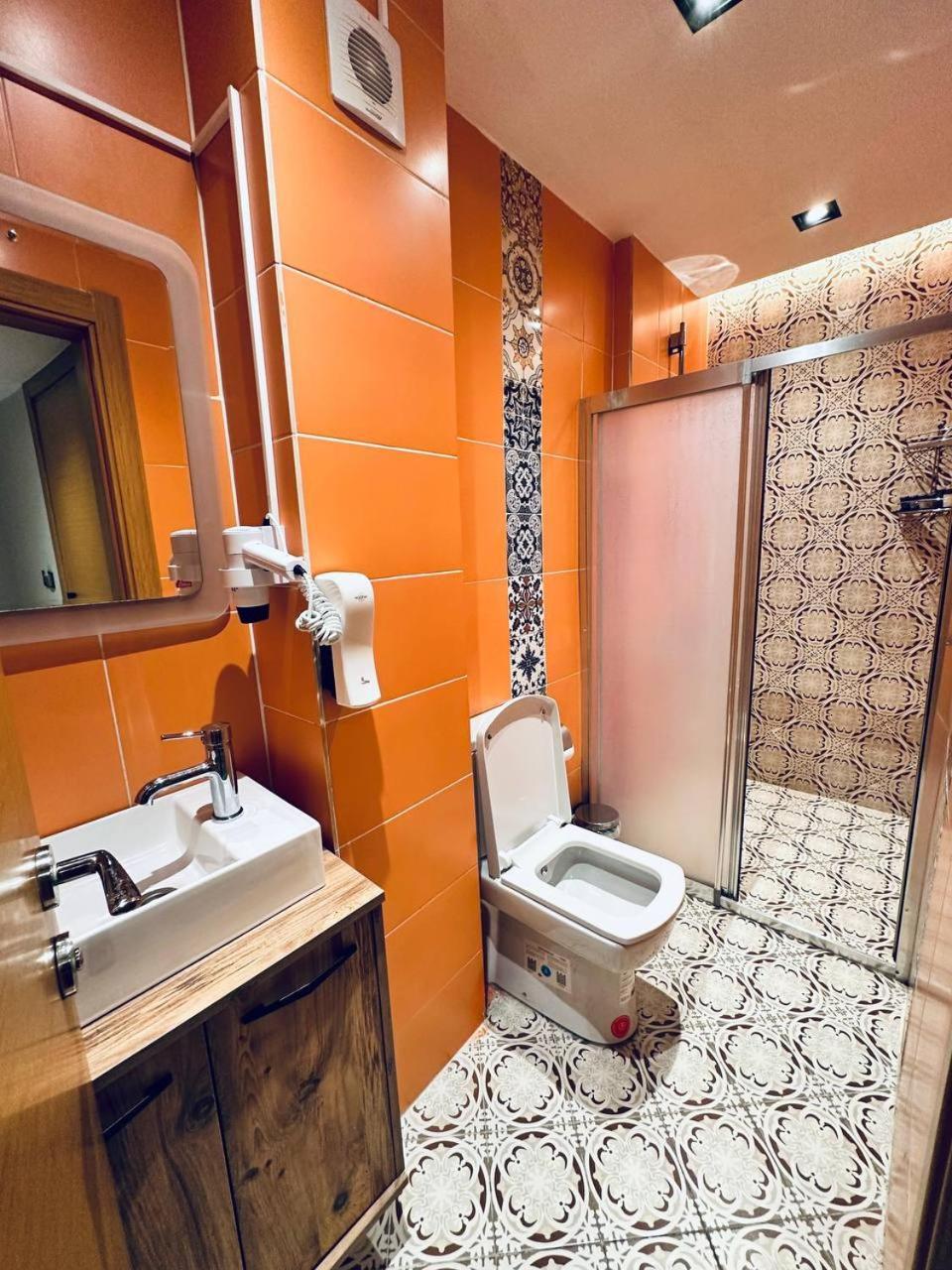 Taksim Rexxee Istanbul Istiklal Hotel المظهر الخارجي الصورة