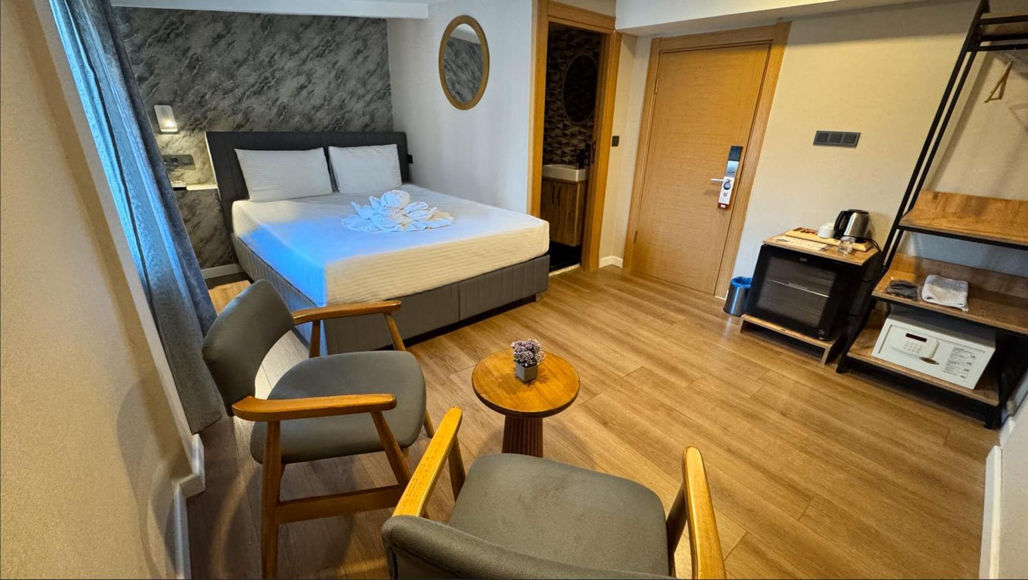 Taksim Rexxee Istanbul Istiklal Hotel الغرفة الصورة